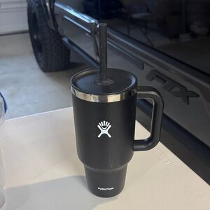 Hydro Flask Black Mug with Lid and Straw